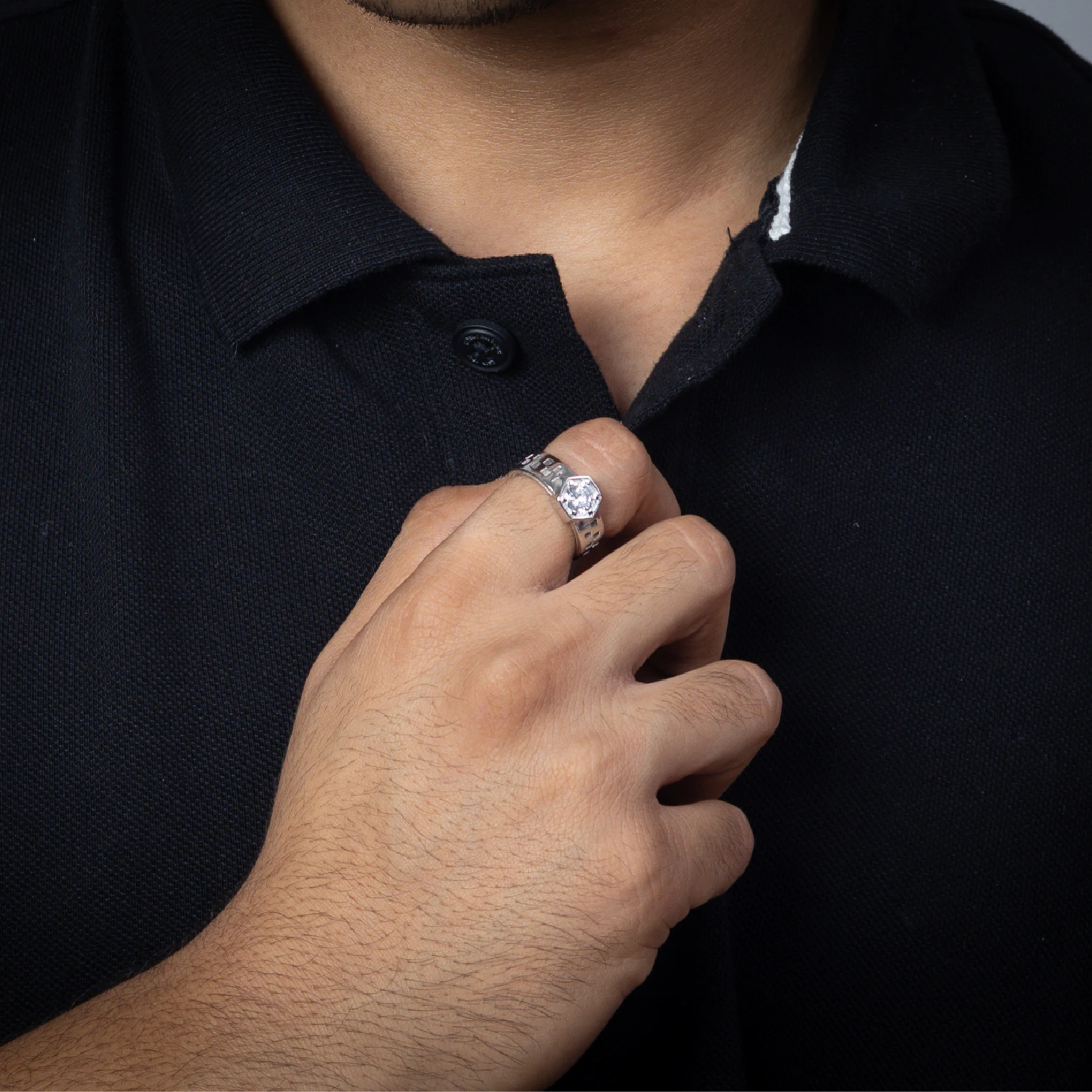 Solitaire Chain Link Ring