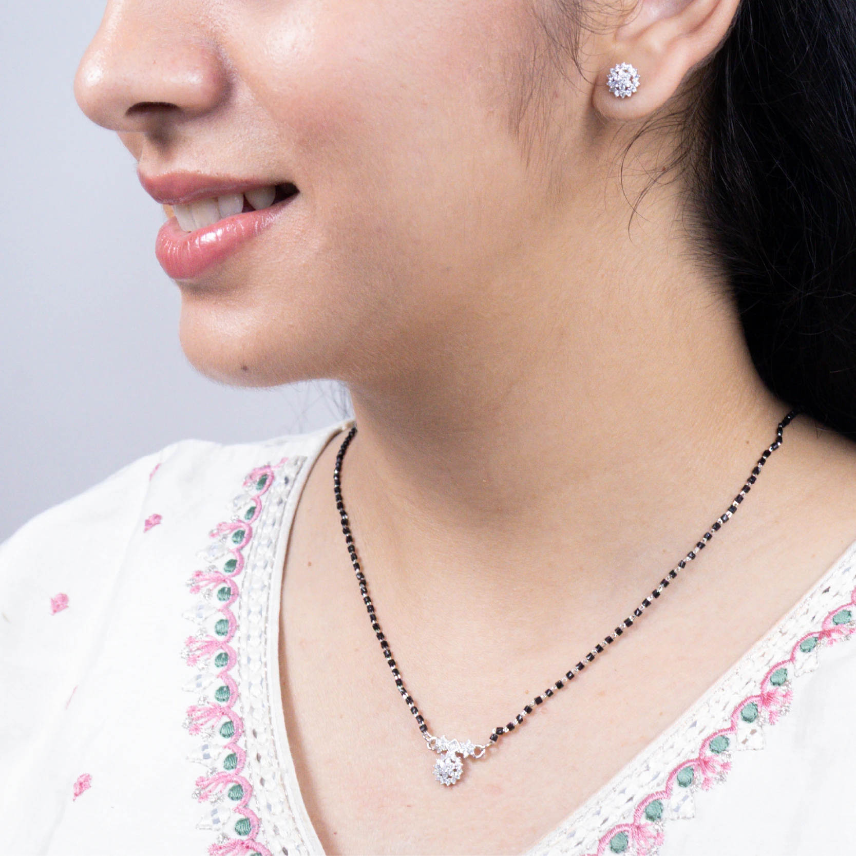 Dazzling Cluster Mangalsutra Set