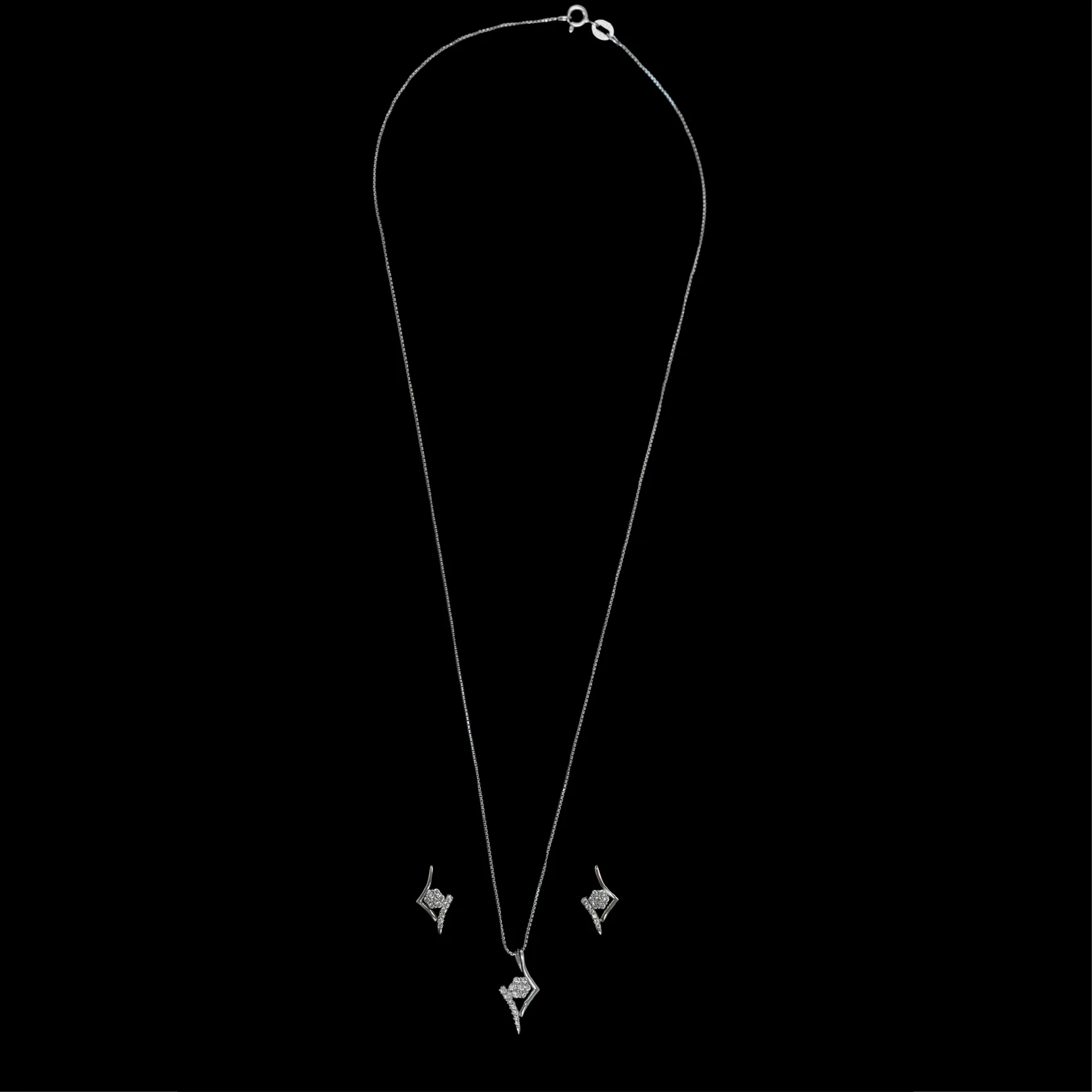 Elegant Wave Crystal Pendant Chain Set