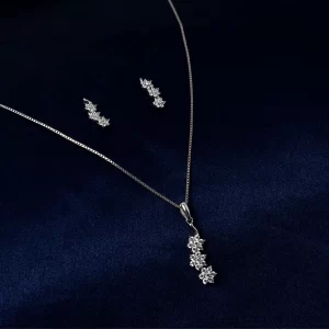 Dazzling Triple Flower Crystal Pendant Chain Set